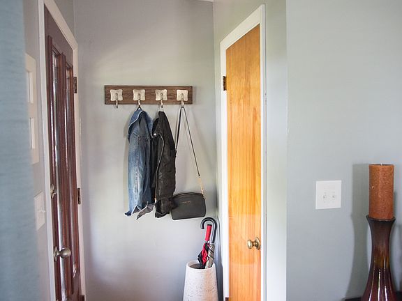 4th image of 11937 Ellingsworth Ln