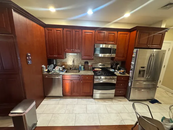 422 Monroe St APT 3, Hoboken, NJ 07030