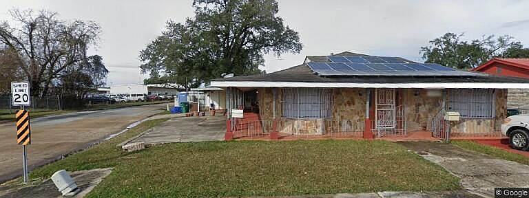 1st image of 1738 Eunice Dr #1
