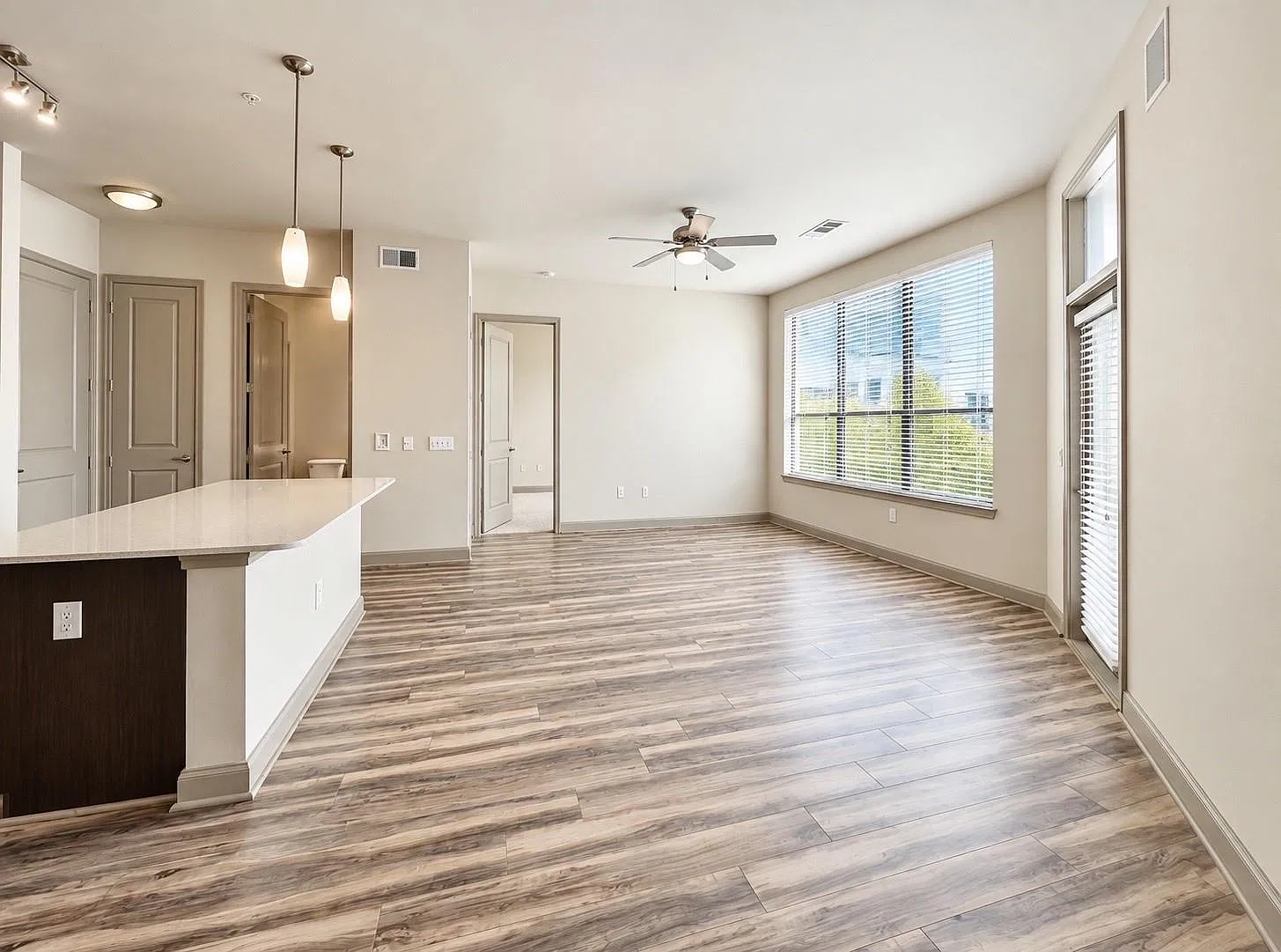 2 bed, 2.0 bath, 1270 sqft, $1,850 — Photo 1