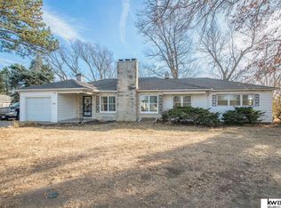 6005 N 56th St, Omaha, NE 68104