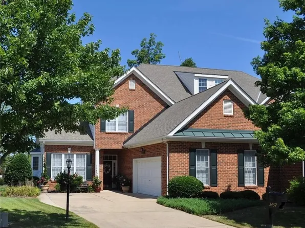 3457 Manor Grove Cir, Glen Allen, VA 23059