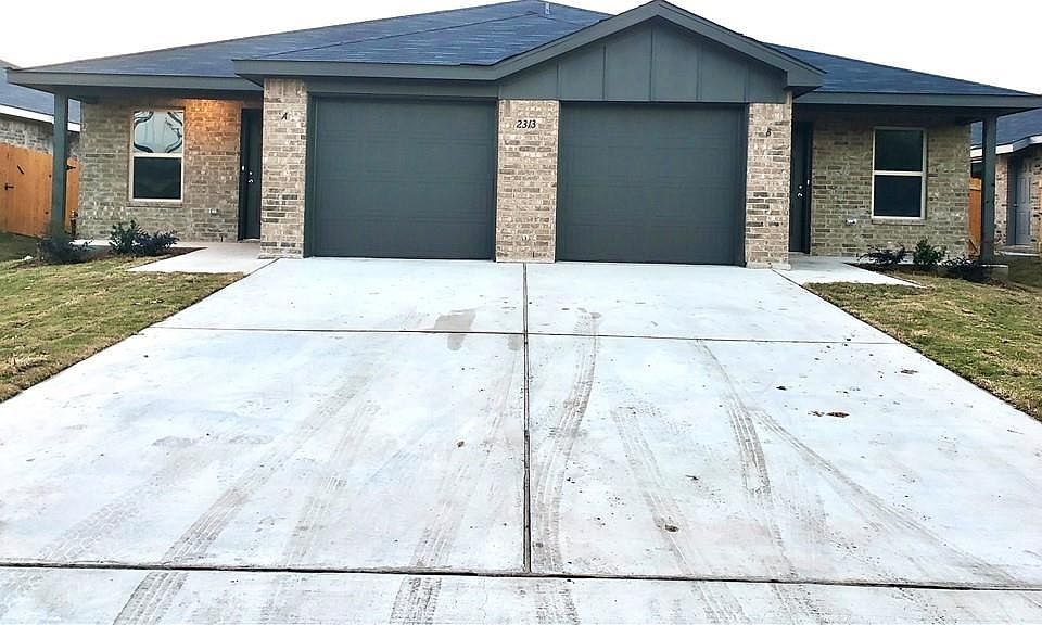 2nd image of 2313 Zanoletti Dr #A