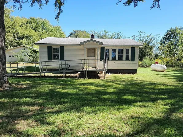 26 County Road 355, Piggott, AR 72454