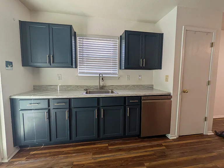 10726 Shaenview — Photo 2