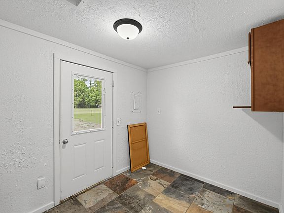 5th image of 58730 Ash Rd