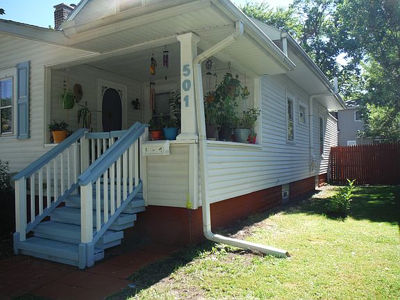 3rd image of 501 S Clemens Ave