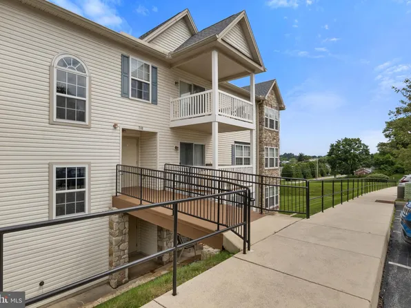 240 N 2nd St APT K, New Freedom, PA 17349