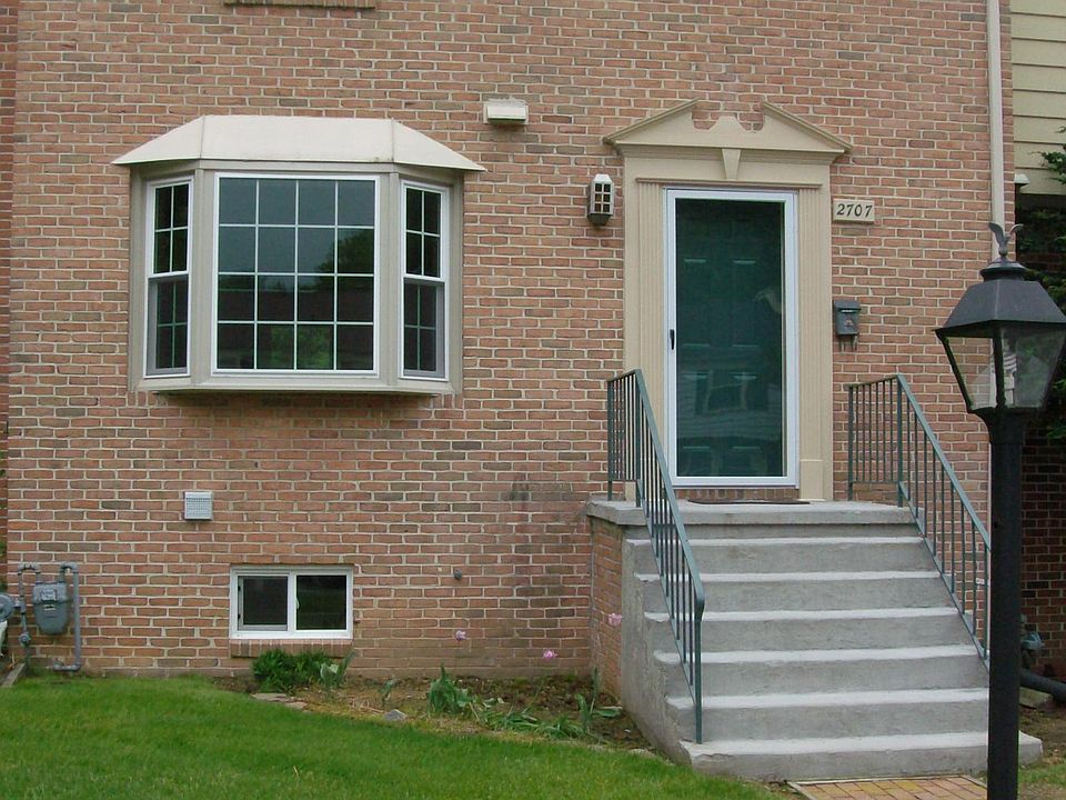 1st image of 2707 Newton Ct