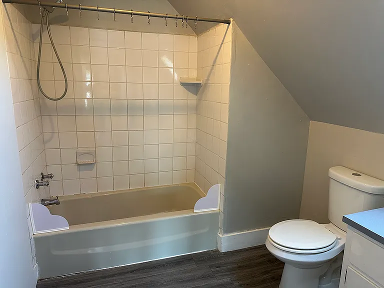 125 Harriet St — Photo 5