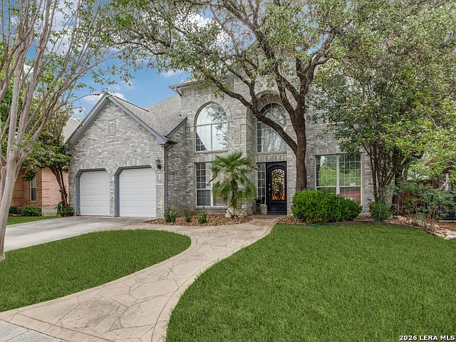4 bed, 3.0 bath, 2980 sqft, $2,900 — Photo 1