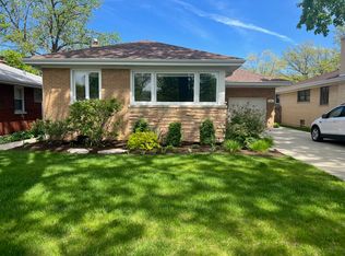 615 Forestview Ave, Park Ridge, IL 60068