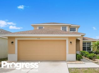 5332 Clover Mist Dr, Apollo Beach, FL 33572