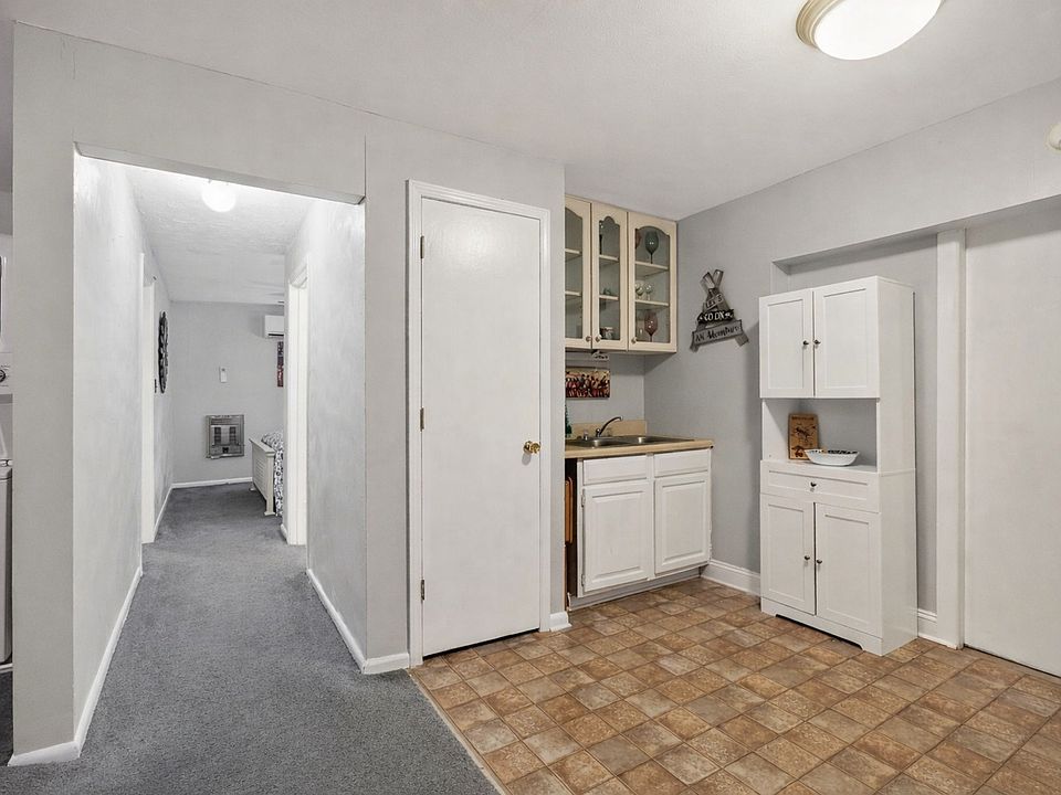 19th image of 510 Wilson Dr