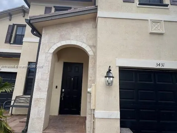 3431 W 106th Ter, Hialeah, FL 33018