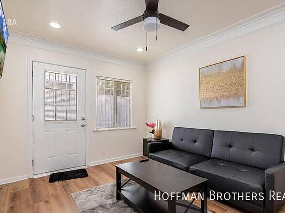 5th image of 1163 W 38th St #2A