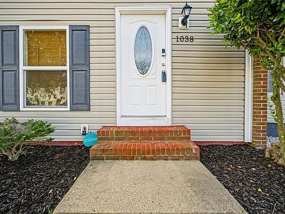 3rd image of 1038 Bryce Ln