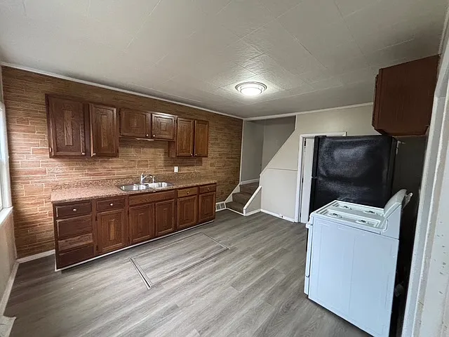 2 bed, 1320 sqft, $1,250 — Photo 2