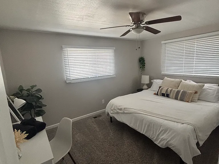 2262 Pear St — Photo 6