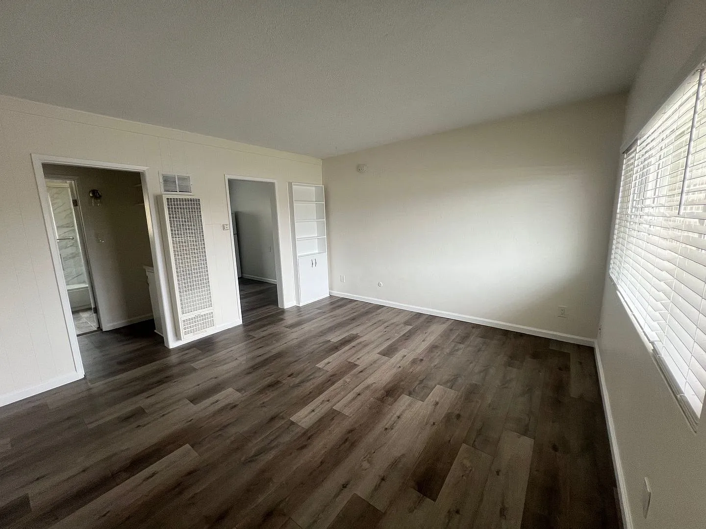 1440 Robinson Ave. Complex — Photo 4