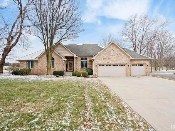 945 Meadow Run Ct, Russiaville, IN 46979