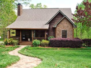 456 Noelle Ln, Dahlonega, GA 30533