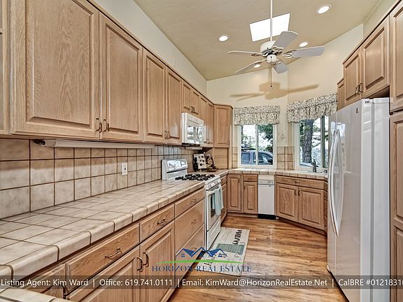 5th image of 4536 Panorama Dr