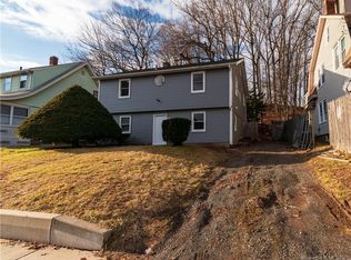 71 S Vine St, Meriden, CT 06451