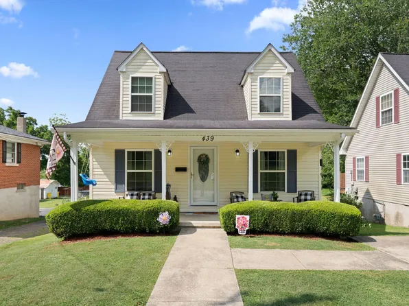 439 Ann St, Irvine, KY 40336