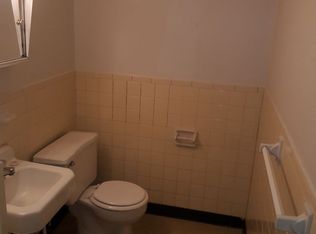 402 N Myrtle School Rd APT 8, Gastonia, NC 28052