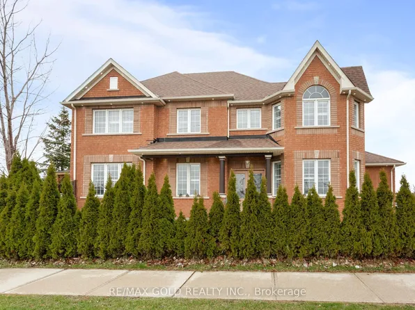 1090 Trudeau Dr, Milton, ON L9T 0A3