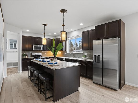 4th image of 4171 SW Colbert Way