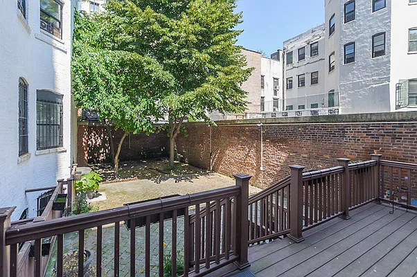 Rented by Corcoran | media 18