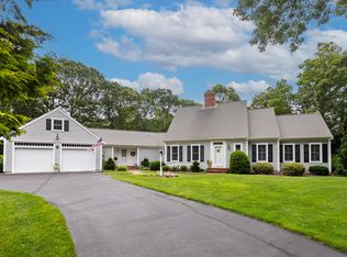 30 Holway Dr, East Dennis, MA 02641