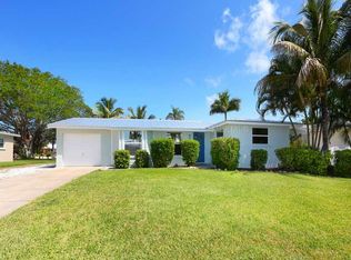 520 69th St, Holmes Beach, FL 34217