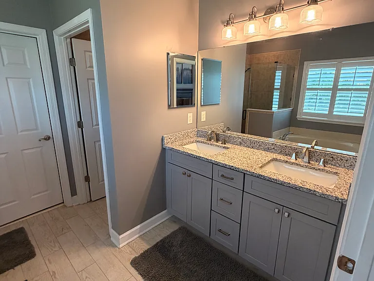 6408 Lavenhorn Ct — Photo 14