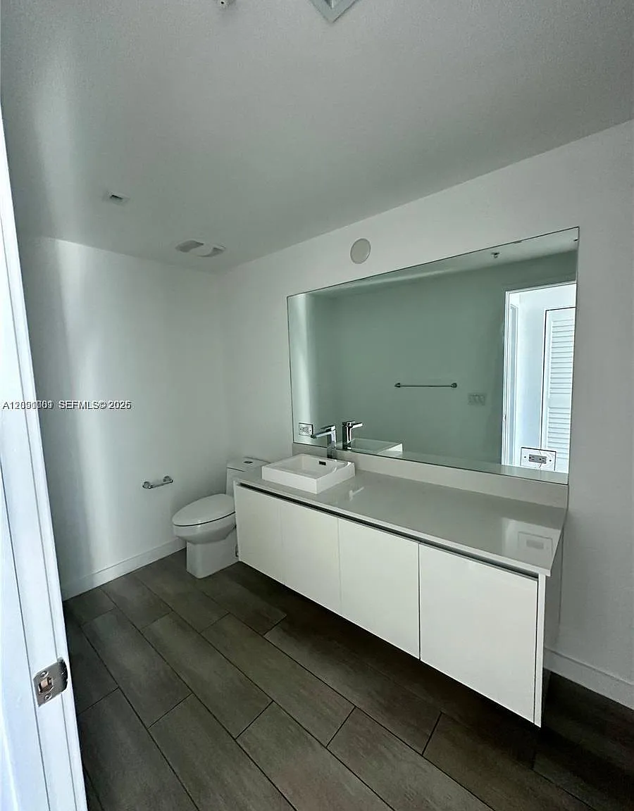 Le Parc At Brickell Condo — Photo 4