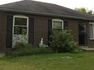 2506 Lamborne Blvd, Louisville, KY 40272