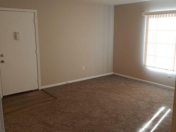 2nd image of 4786 Hospital Dr #1