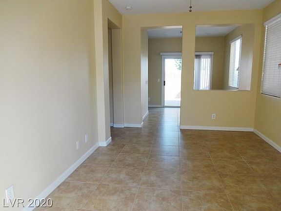 3rd image of 7772 Crystal Village Ln
