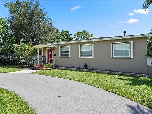 4th image of 13125 NW 2nd Ave