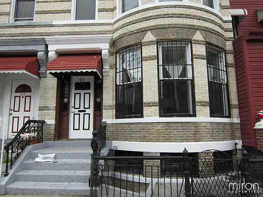 Rented by Miron Properties | media 34