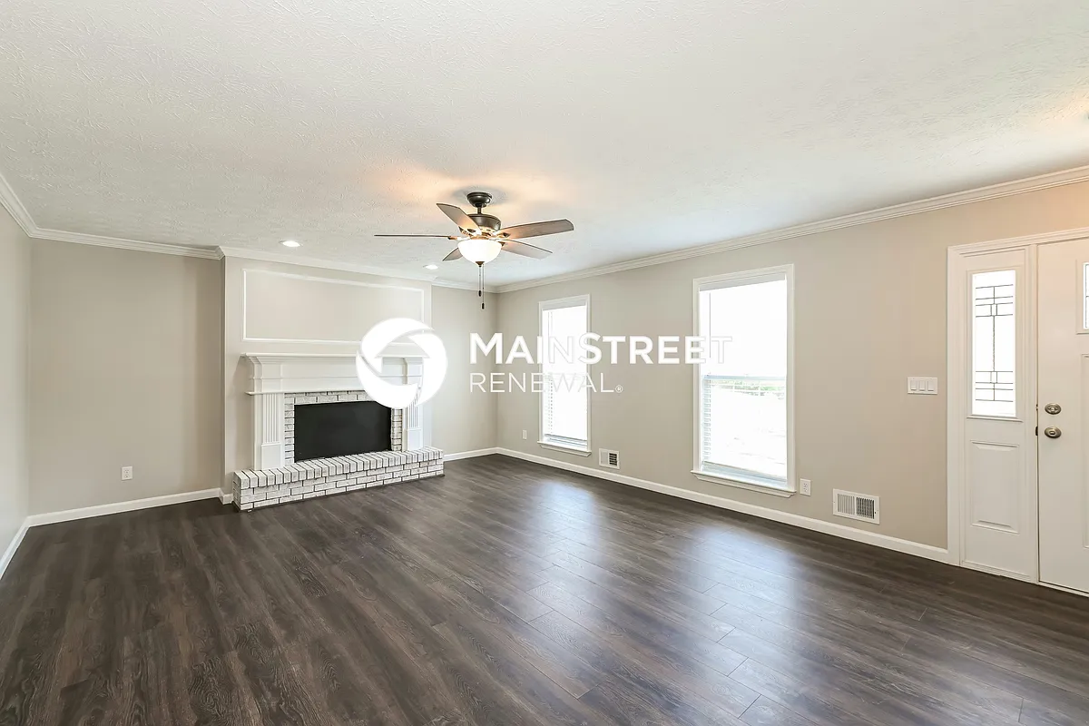 Living Room - 493 Stonemill Mnr