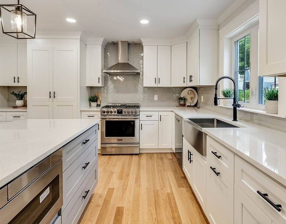 125 Greenwood Rd, Andover, MA 01810 Zillow