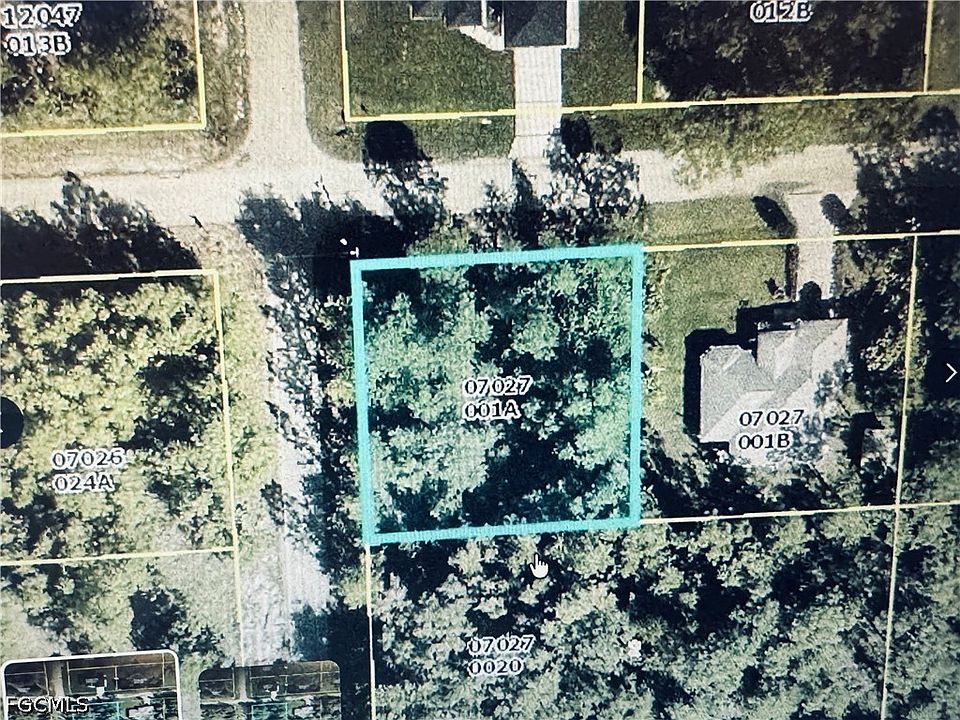 2nd image of 3700 E 3rd St