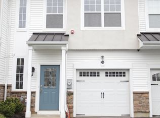 326 Ross Ct, Wyncote, PA 19095