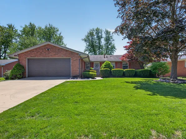 1305 E Vernon Ave, Normal, IL 61761