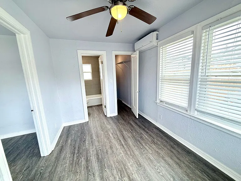 2832 N Woodward Ave — Photo 5