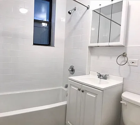 Rented by Zjama Realty Corp | media 3