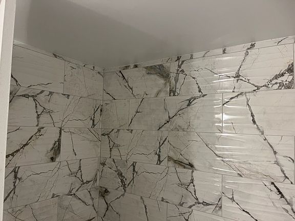 5th image of 8143 S Luella Ave
